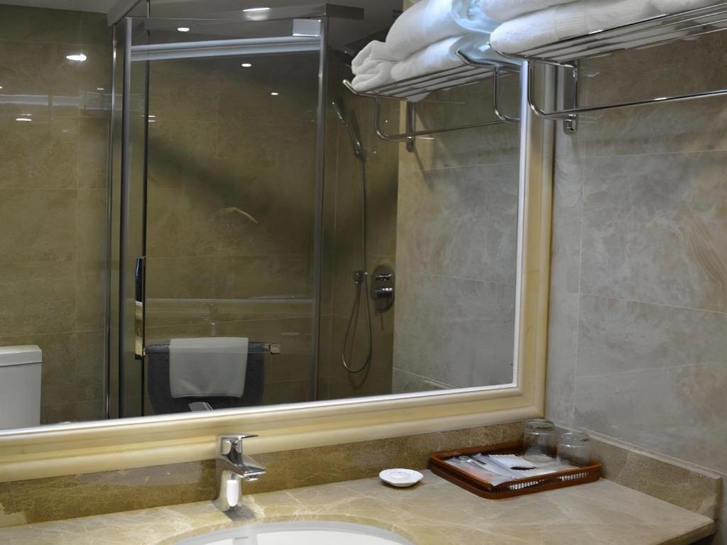 Yangshuo New West Street Hotel Vip Bagian luar foto
